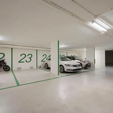 Piso Con Garaje En Gros A Cinco Minutos De La Playa De La Zurriola, Donostia - Апартаменты *