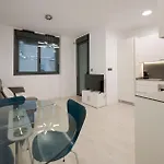 Piso Con Garaje En Gros A Cinco Minutos De La Playa De La Zurriola, Donostia - Apartment *