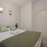Appartement Piso Con Garaje En Gros A Cinco Minutos De La Playa De La Zurriola, Donostia -